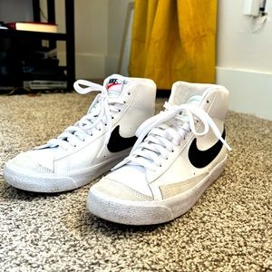 Nike Blazer Mid ‘77